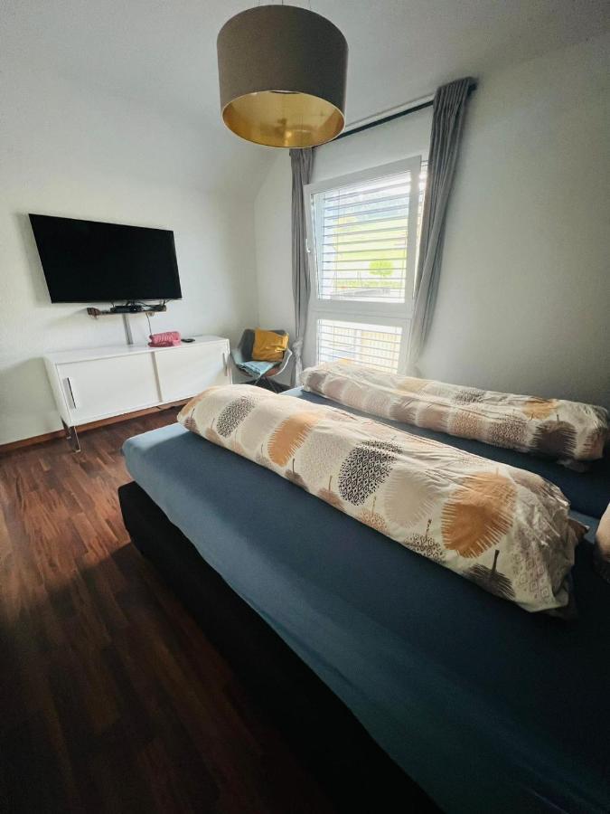 Schoene Doppelzimmer In Mandach Böttstein Exteriör bild